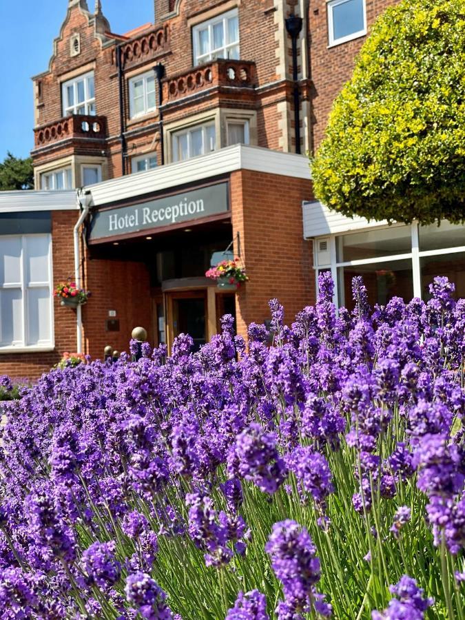 The Orwell Hotel Felixstowe Dış mekan fotoğraf